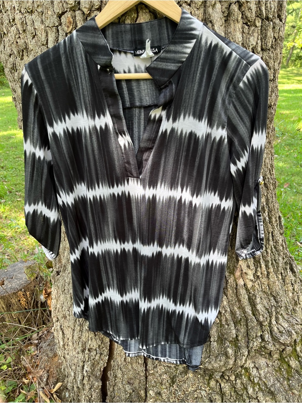 ⭐️Heimish USA Tie Dye Look Blouse in size S